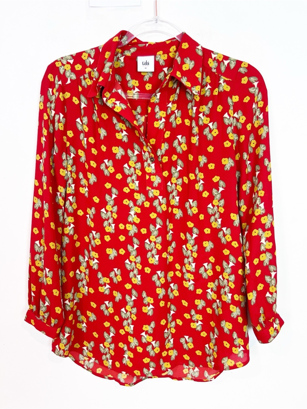 CABI BELFRY POPOVER BLOUSE RED FLORAL PRINT HENLEY NECKLINE LONG SLEEVE SZ XS